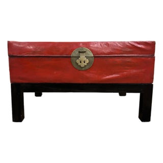 Vintage Asian Chinoiserie Red or Burnt Orange Lacquered Chest Trunk With Stand For Sale