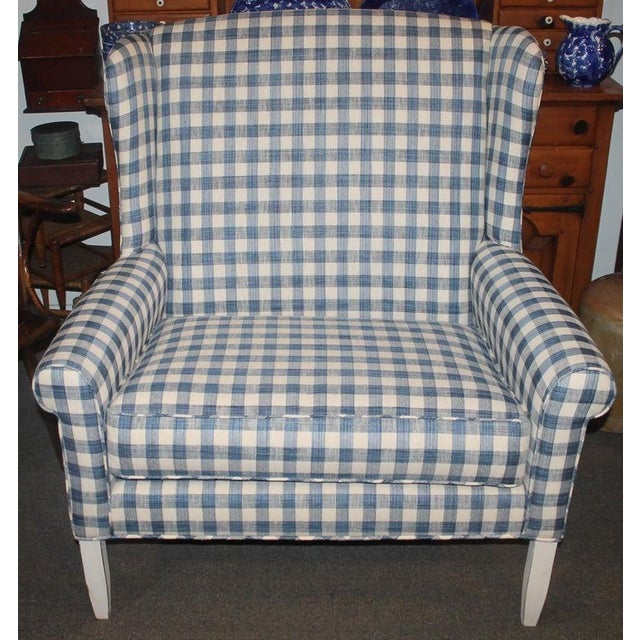This fantastic wing-back love seat is in amazing condition and great form. The re-pro. blue & cream homespun linen...