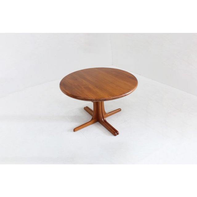 Vintage Danish Round Extendable Dining Table in Teak from Glostrup, 1960s For Sale - Image 10 of 10