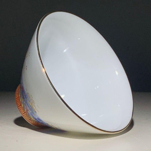 Late 20th Century Chinese Famille Rose Porcelain Tea Cup With Sea & Rock Motif For Sale In Los Angeles - Image 6 of 8