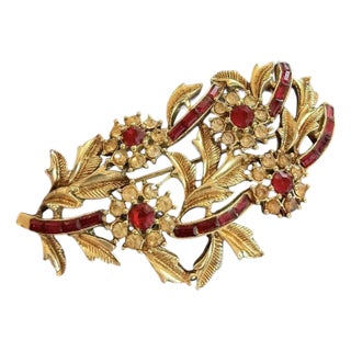 Mid 20th Century Gold Tone Leaf and Flower Brooch For Sale