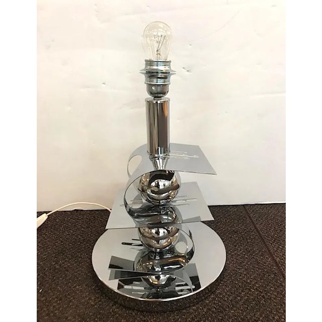 Italian 1970s Sculptural Chrome Table Lamp For Sale In New York - Image 6 of 13