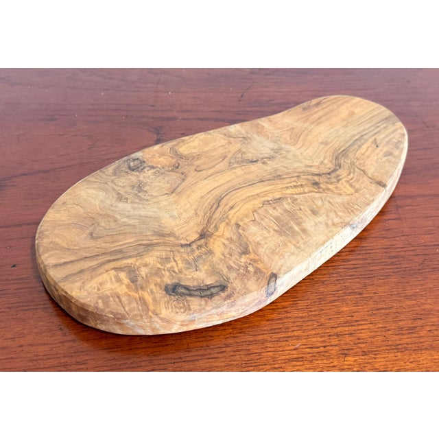 Traditional Vintage Olive Wood Biomorphic Small Tray / Cheese Board For Sale - Image 3 of 5