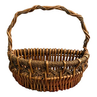 Vintage Wall or Shelf Flat Back Woven Basket For Sale