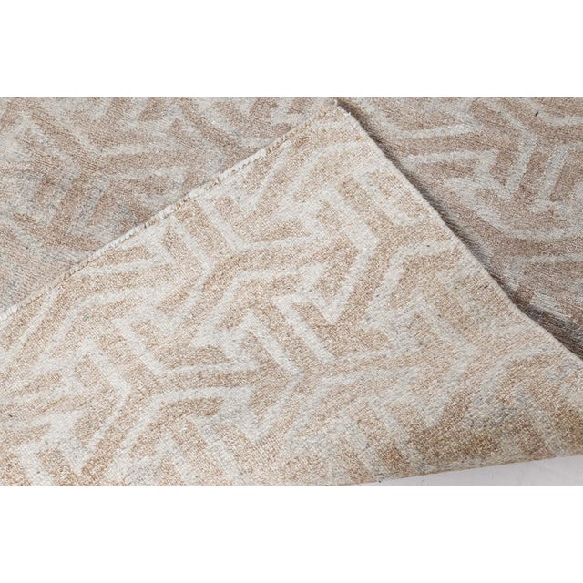 Stone Gray Modern Terra Rug in Natural Wool by Doris Leslie Blau For Sale - Image 8 of 8