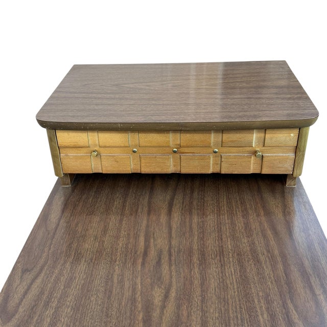 Mersman Mid 20th Century Modern Walnut and Laminate Set Up Side Table For Sale - Image 15 of 18