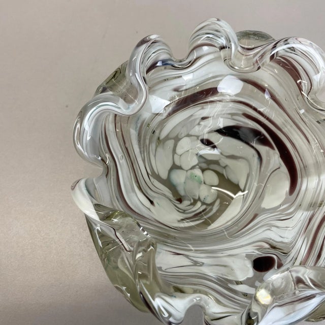 Large Italian Murano Glass Floral Bowl Ashtray, 1970s For Sale - Image 12 of 18