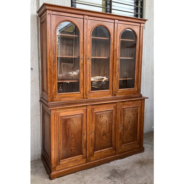 Early 20th Century Bookcase or Vitrine in Spanish Pine with Three Arch Glass Doors For Sale - Image 17 of 18