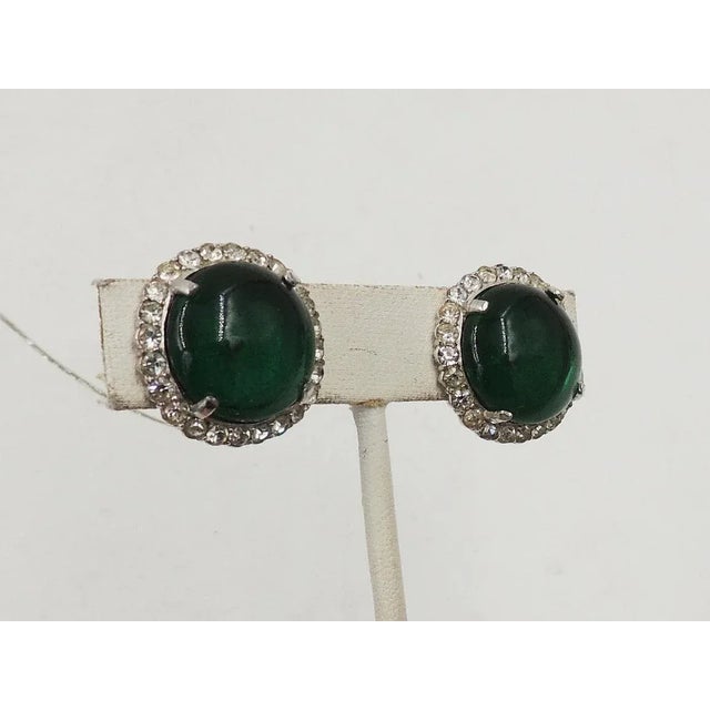 Vintage Castlecliff Faux-Emerald & Clear Rhinestone Clip Earrings - 2 Pieces For Sale In Philadelphia - Image 6 of 10