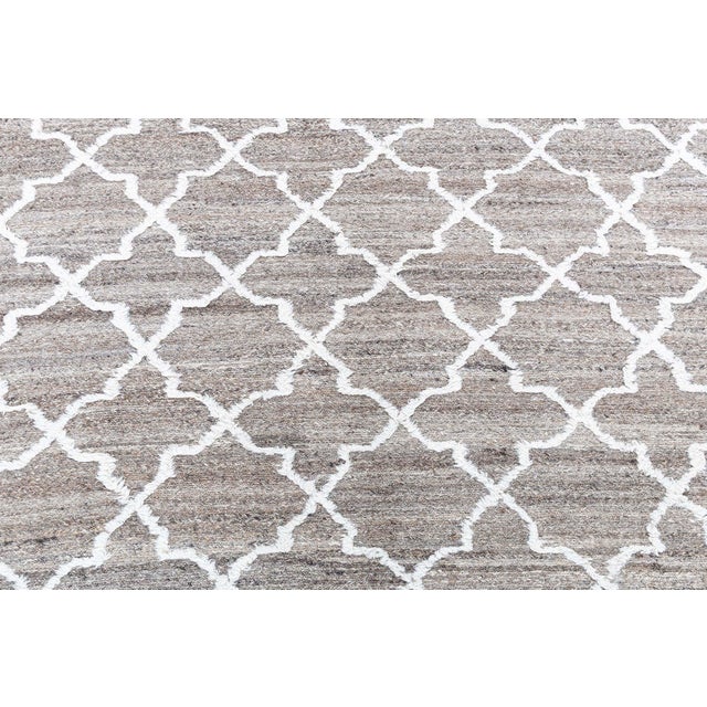 Modern Tulu Diamond Wool Rug by Doris Leslie Blau For Sale In New York - Image 6 of 8