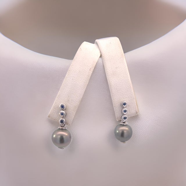 Tahitian Pearl & Sapphire Earrings 14k Gold 9.46 mm Certified For Sale In New York - Image 6 of 11