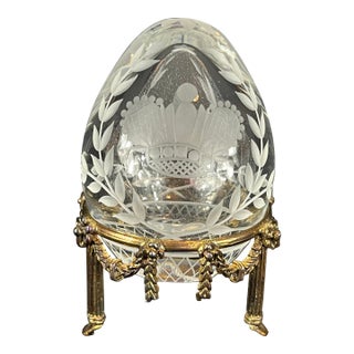1980s Vintage Fabergé Clear Crystal Egg Paperweight – Signed & Numbered, Etched Monarch Crowns With Laurel Motif For Sale