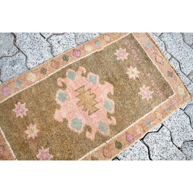 Tribal Vintage Mid Century Turkish Rug For Sale - Image 3 of 6