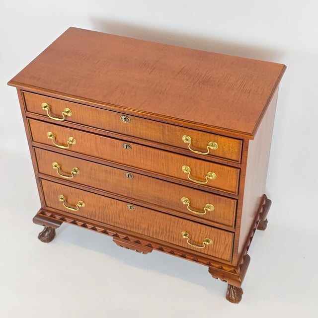 Vintage "Banks, Coldstone Co." Georgian Style Tiger-Wood Chest of Drawers For Sale - Image 4 of 10