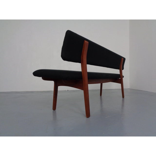 Large Teak Bench by Aksel Bender Madsen & Ejnar Larsen for Næstved Møbler, Denmark, 1950s For Sale - Image 4 of 12