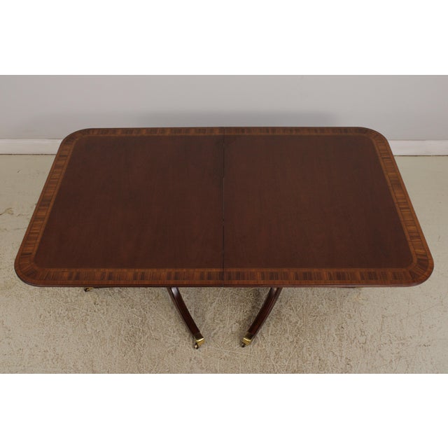 Traditional Hickory Mahogany Banded Inlaid Double Pedestal Dining Table For Sale - Image 3 of 15