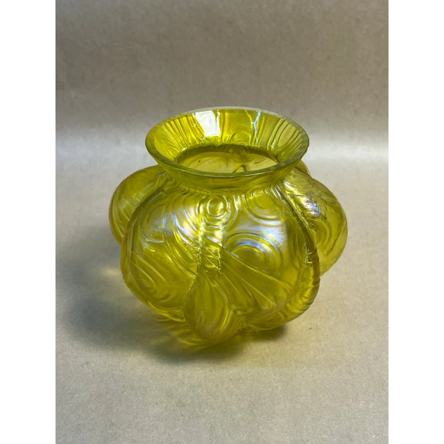 Kralik Glassworks Antique Kralik Spiral Optical Glass Vase For Sale - Image 4 of 7