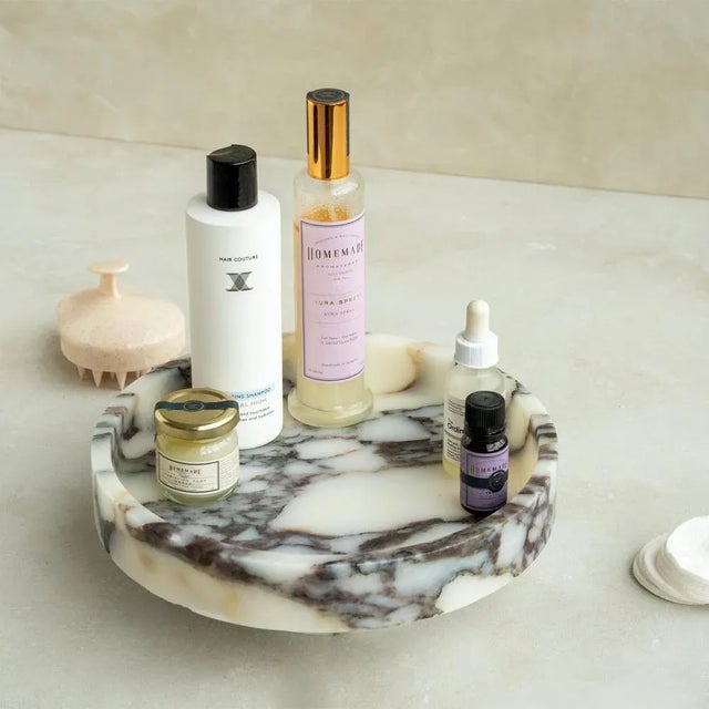 Postmodern Cyclo Calacatta Marble Bowl from Kiwano Concept For Sale - Image 3 of 6