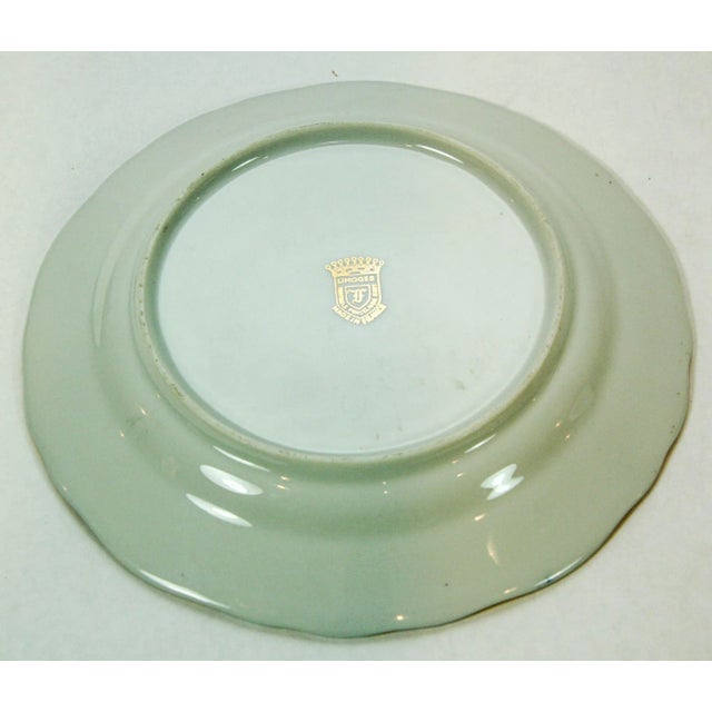Limoges Fine Porcelain Plate Hand Painted With French Fragonard Romantic Scene For Sale In Palm Springs - Image 6 of 7