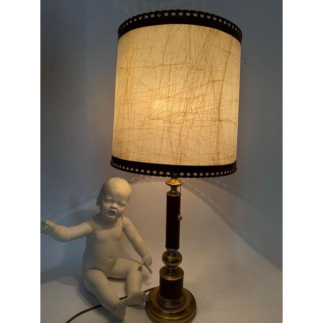 1960s Large Hollywood Regency Leather and Brass Table Lamp, 1960s For Sale - Image 5 of 18