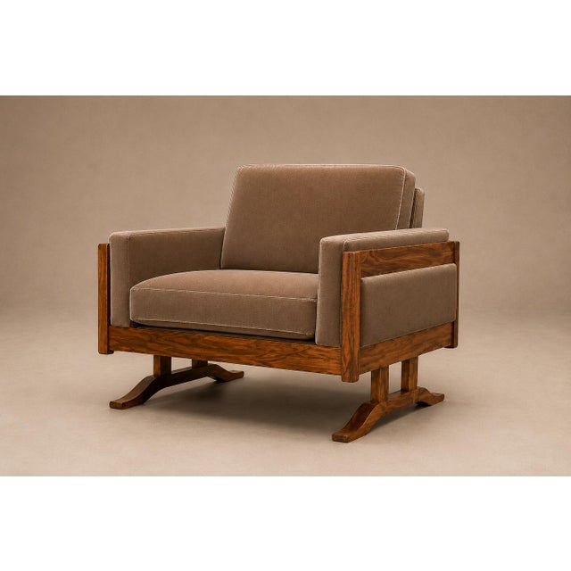 Brazilian Modern Pair of Armchairs in Caviúna and Mushroom-Taupe Mohair, Novo Rumo, 1960s For Sale In New York - Image 6 of 18