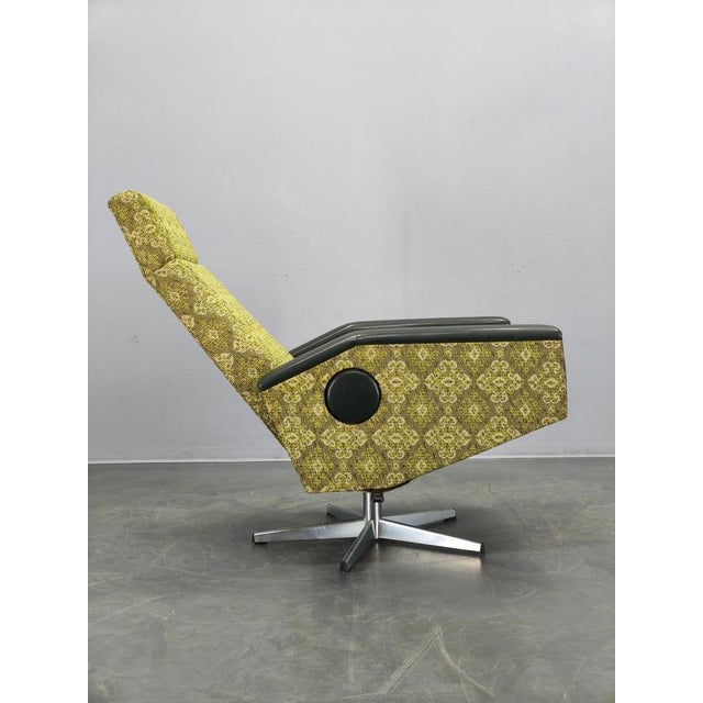 Mid-Century Modern Reclining Lounge Chair, 1970s For Sale - Image 4 of 16