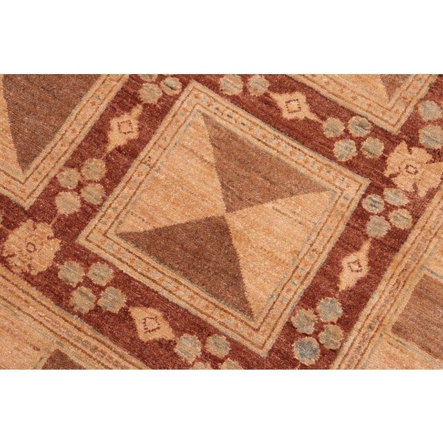 Classic Ziegler Brown Tan Hand-Knotted Wool Rug - 5'10'' X 8'10'' For Sale - Image 4 of 8