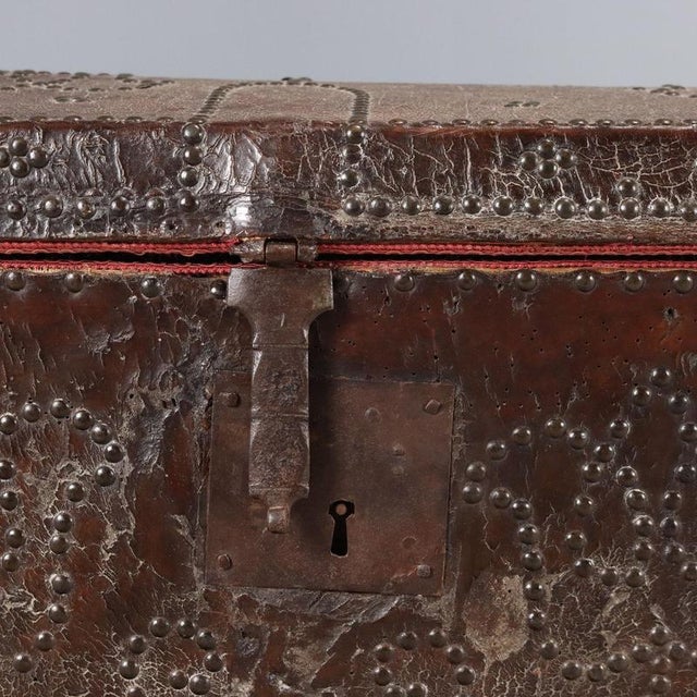 Spanish Wooden Trunk in Leather For Sale - Image 5 of 12