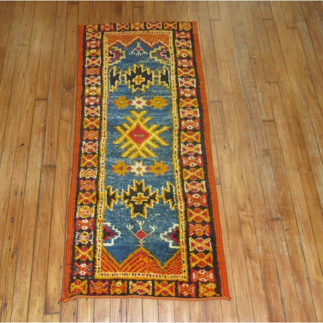 Blue Vintage Moroccan Rug For Sale In New York - Image 6 of 6