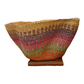 Bolga African Handmade Ghanaian Bohemian "Vetivier Leaf" Basket For Sale