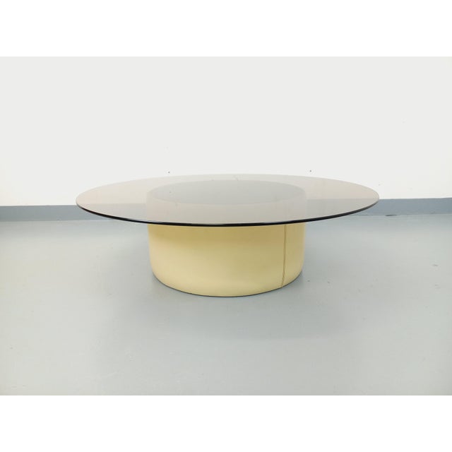 1970s Vintage Round Coffee Table in Glass with Leather and Metal, 1970s For Sale - Image 5 of 18