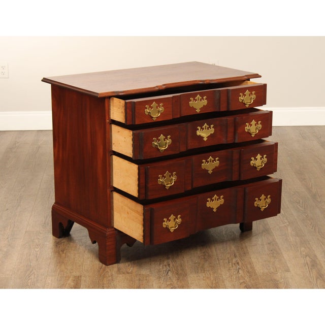 Chippendale Chippendale Style Custom Crafted Mahogany Blockfront Chest For Sale - Image 3 of 13