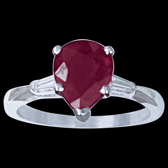 Pear Shape 2 Carat Treated Ruby & Diamond 14 Karat White Gold Ring For Sale - Image 17 of 18