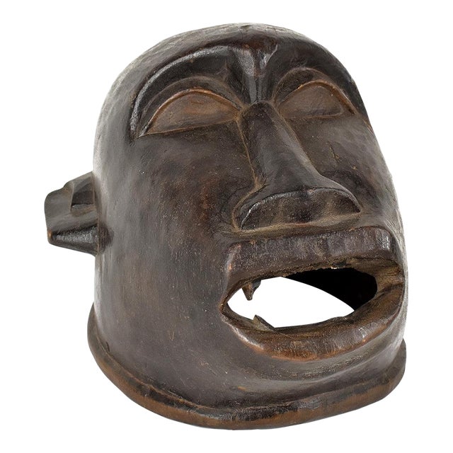 Early 20th Century Makonde Helmet Mask Tanzania For Sale