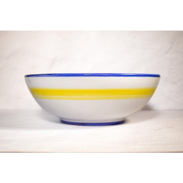 Deruta Intreccio Large Serving Bowl | Hand-Painted Italian Serving Bowl From Deruta For Sale - Image 4 of 5