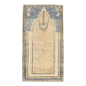 Galerie Shabab Collection Mid-20th Century Turkish Anatolian Throw Rug