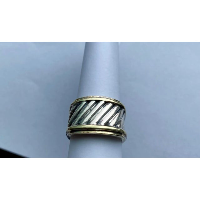 Silver Vintage David Yurman Sculpted Cable Sterling Silver & 14k Gold Ring – Size 8 For Sale - Image 8 of 8