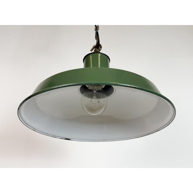 Industrial British Green Enamel Factory Pendant Lamp, 1960s For Sale - Image 6 of 17