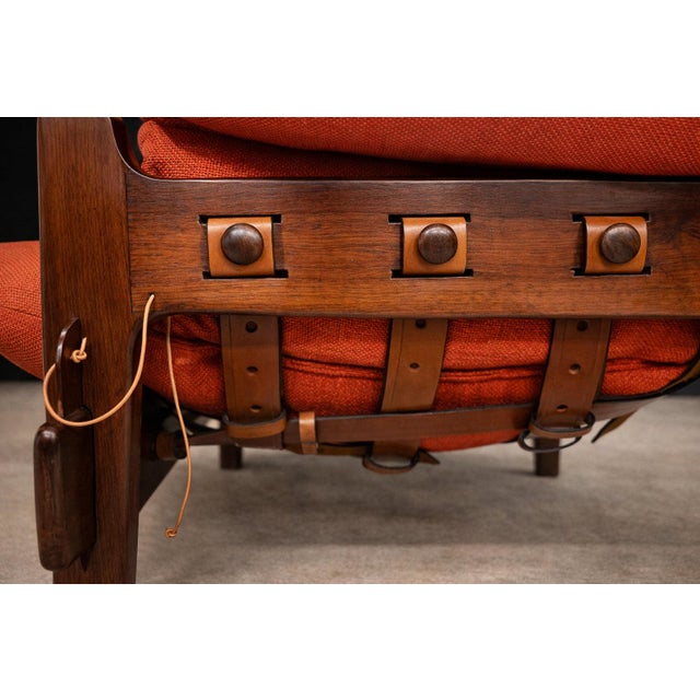 “Moleca” Lounge Chair with Ottoman in Rosewood & Fabric, Sergio Rodrigues, Brazil, 1963- Lot 214-346A For Sale - Image 11 of 17