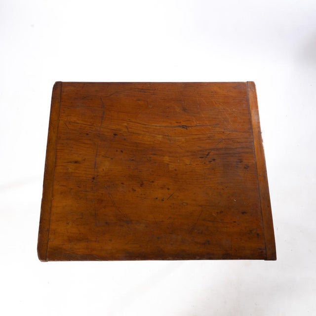 Early tapered leg breadboard top New England Tavern Table. Simple design that makes a great side table or to be brought...