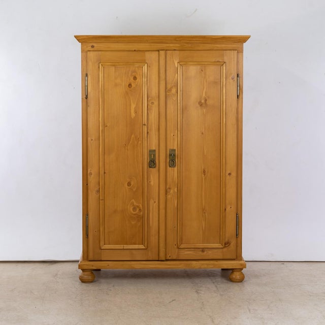 Softwood 2-Door Linen Cupboard For Sale - Image 3 of 10