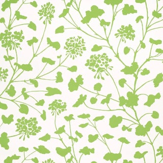 Schumacher Pennick Wallpaper in Leaf on Ivory For Sale