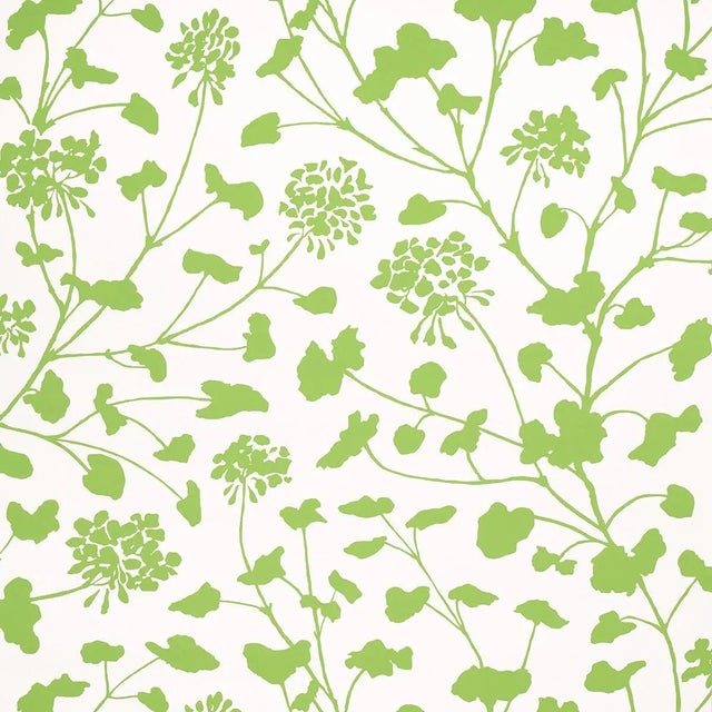 Schumacher Pennick Wallpaper in Leaf on Ivory For Sale