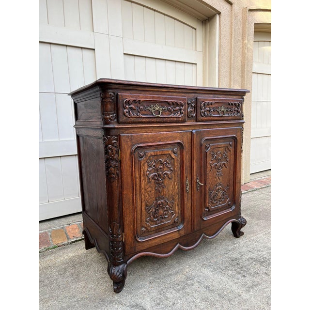French Country Antique French Louis XV Buffet Sideboard Cabinet Carved Oak Server C1920 For Sale - Image 3 of 18