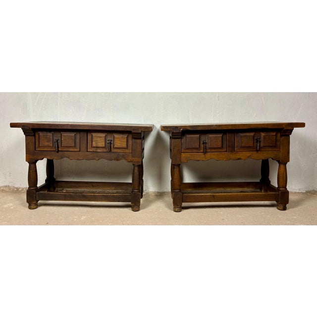 Pair of Early 20th Century Spanish Rustic Oak Side Tables with Drawers, 1900s For Sale - Image 6 of 12