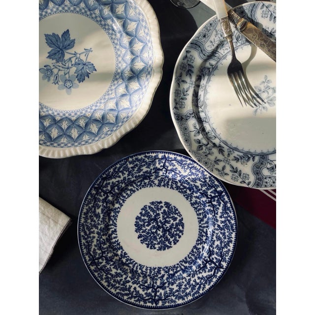 Early 19th Century Collection of Three (3) Antique Blue and White Plates Gallery Wall For Sale - Image 5 of 10