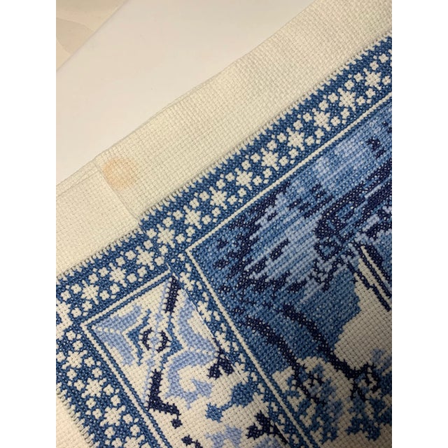 Vintage White and Blue Tablecloth & Napkins Set- 6 Pieces For Sale - Image 10 of 11