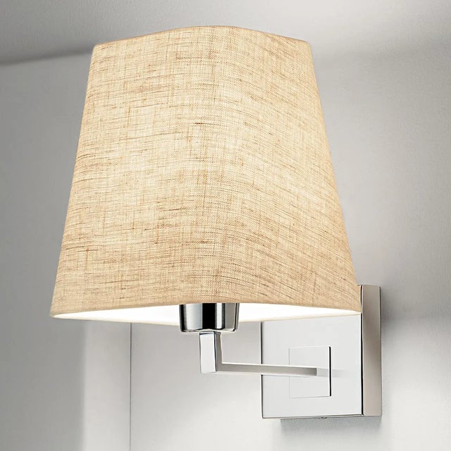 Contemporary Polished Chrome Wall Light With Shade For Sale - Image 3 of 4