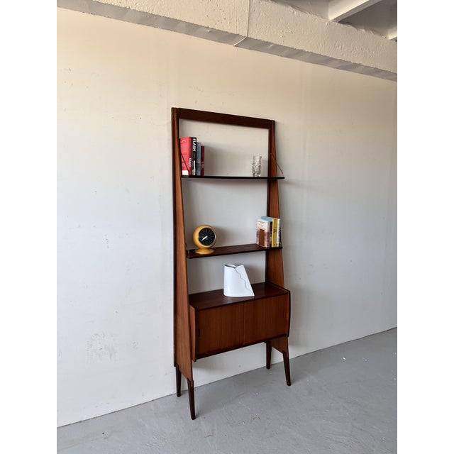 1960s Bookcase by Einar Raknes & Sønner Furniture Factory, 1960s For Sale - Image 5 of 13