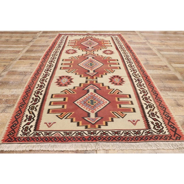 Textile Vintage Turkish Kilim Rug - 05'05 X 09'10 For Sale - Image 7 of 9